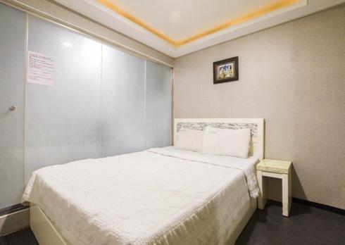 Hotel Myeongdong Top Hotel