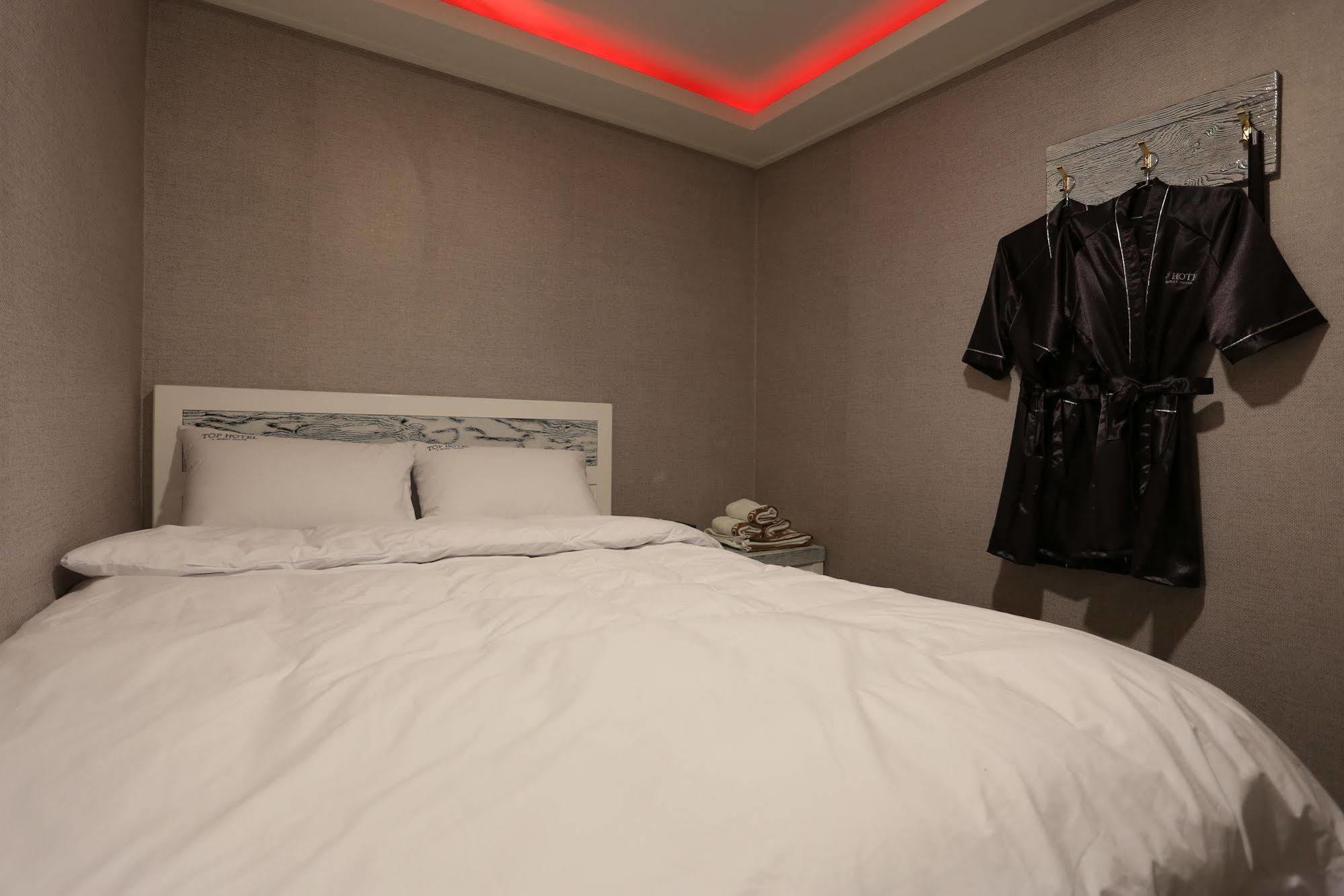 Hotel Myeongdong Top Hotel