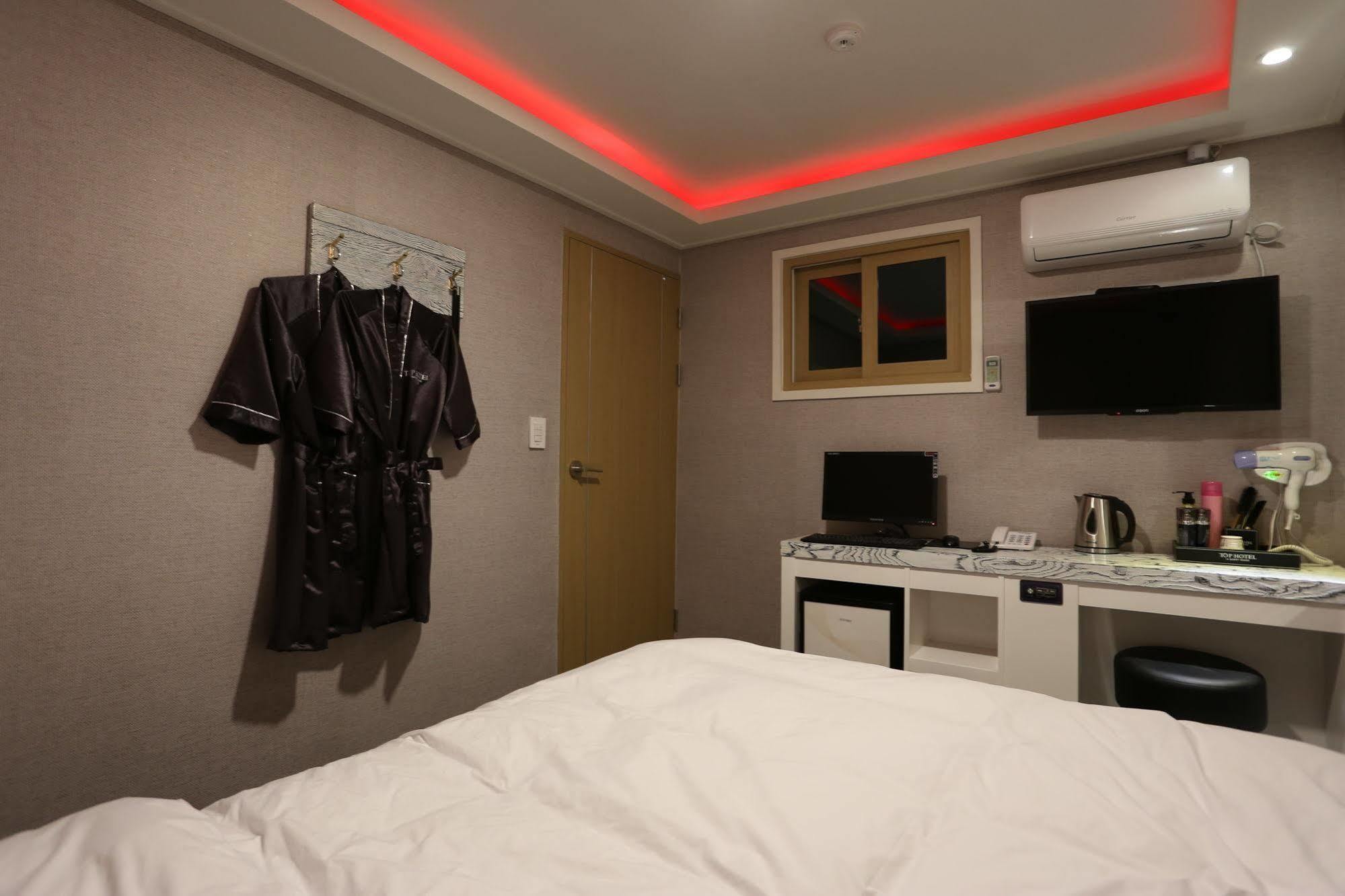 Myeongdong Top Hotel